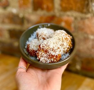 * Special - Fritto Cacio E Pepe Spaghetti *